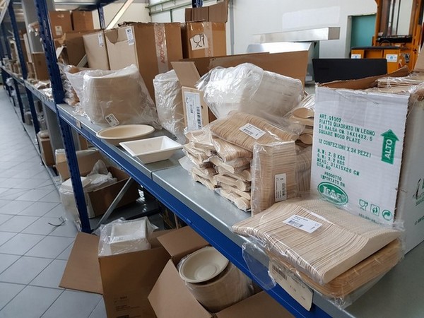 7#5101 Stock di attrezzature per catering e ristoranti in vendita - foto 353