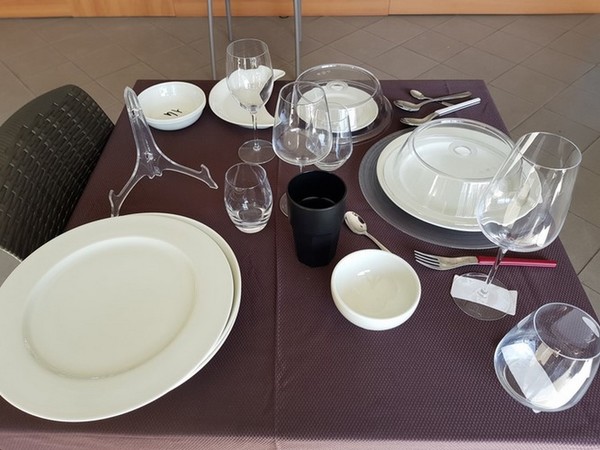7#5101 Stock di attrezzature per catering e ristoranti in vendita - foto 405