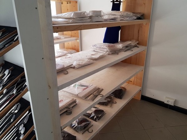 7#5101 Stock di attrezzature per catering e ristoranti in vendita - foto 413