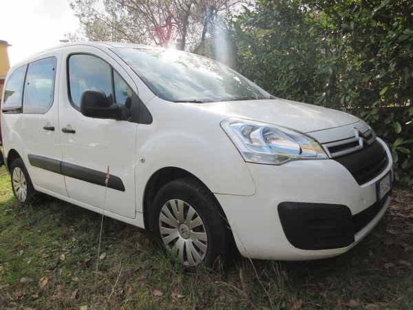 1#5102 Autocarro Citroen Berlingo in vendita - foto 2