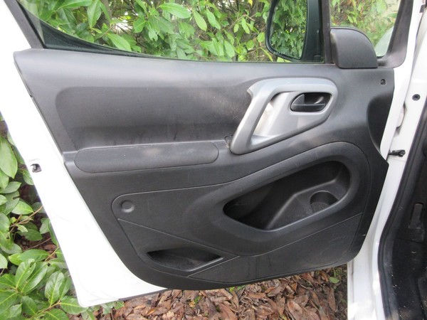 1#5102 Autocarro Citroen Berlingo in vendita - foto 18