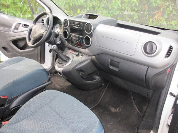 1#5102 Autocarro Citroen Berlingo in vendita - foto 23
