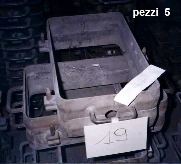 3#5106 Staffe per fonderia a terra in vendita - foto 12