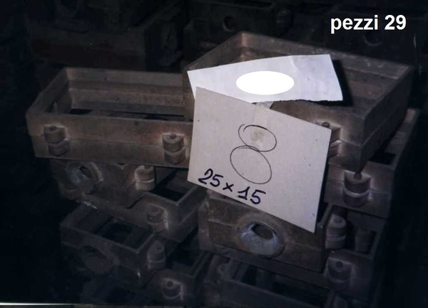 3#5106 Staffe per fonderia a terra in vendita - foto 47