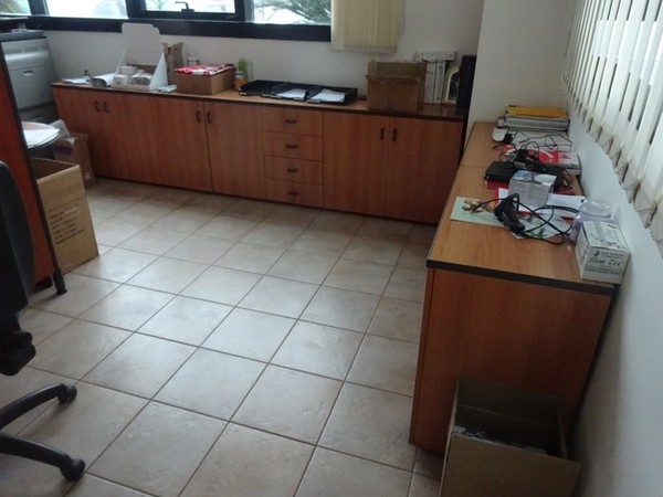 1#5111 Arredi e attrezzature da ufficio in vendita - foto 13