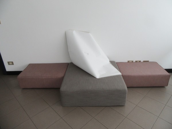 11#5113 Mobilio e contenitori in plastica in vendita - foto 4