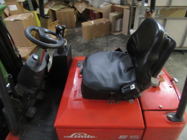 2#5113 Carrello elevatore Linde E15Z-02 in vendita - foto 4