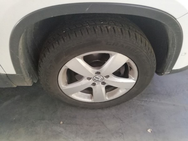 11#5122 Autocarro Volkswagen Tiguan in vendita - foto 7