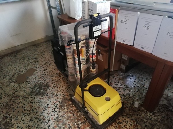 15#5122 Pressa Ormic e montacarichi Ormic in vendita - foto 21