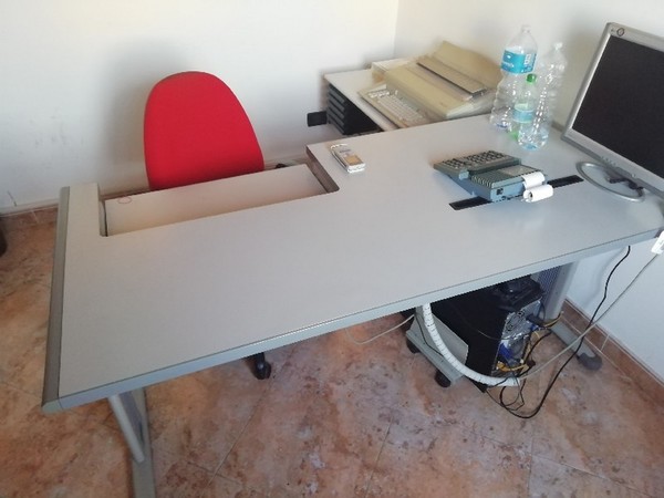 16#5122 Attrezzature e arredi per ufficio in vendita - foto 7