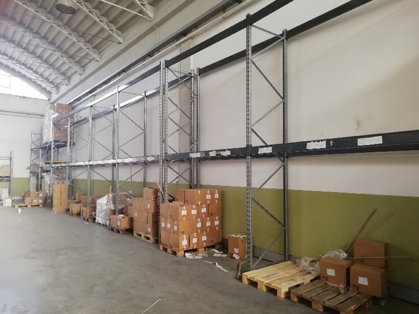 Logistica in vendita