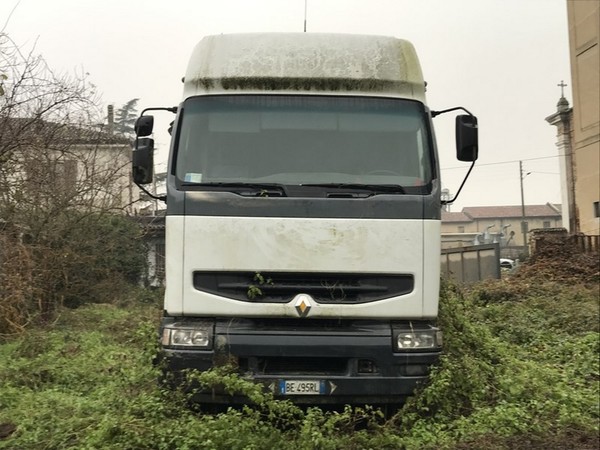 Autocarri in vendita