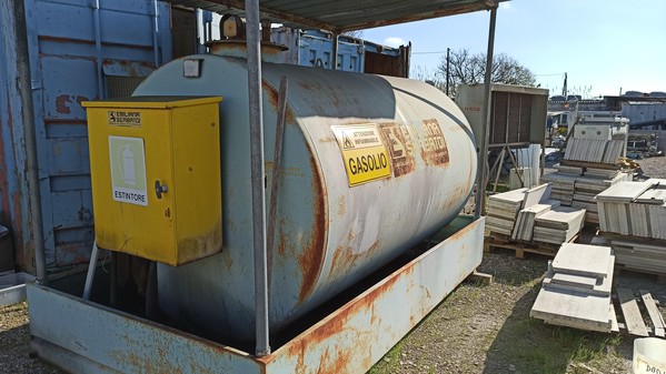 12#5141 Serbatoio carburante 5000 litri in vendita - foto 5