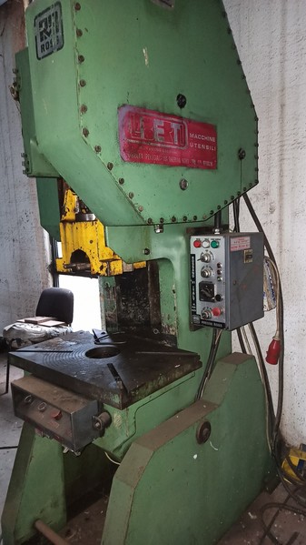 9#5141 Pressa eccentrica Ross in vendita - foto 7