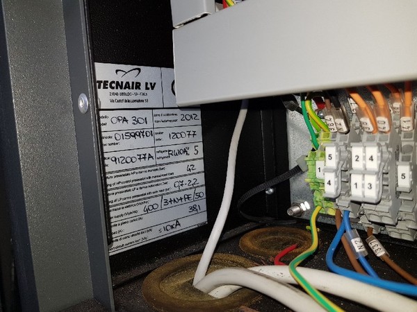 1#5144 Ramo di azienda dedita alla produzione e commercio di presidi medico chirurgici in vendita - foto 8