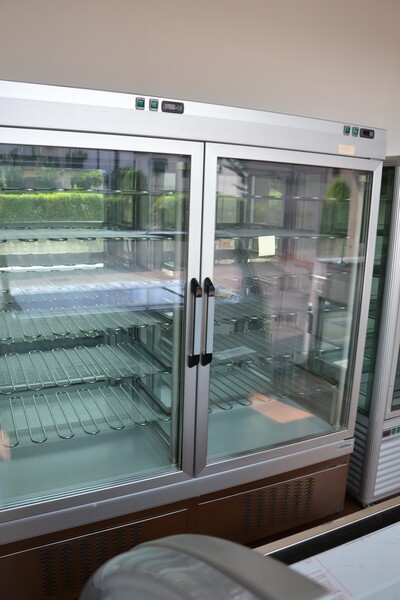 31#5156 Vetrina per pasticceria in vendita - foto 3