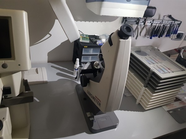 10#5157 Attrezzatura per negozio di ottica in vendita - foto 20