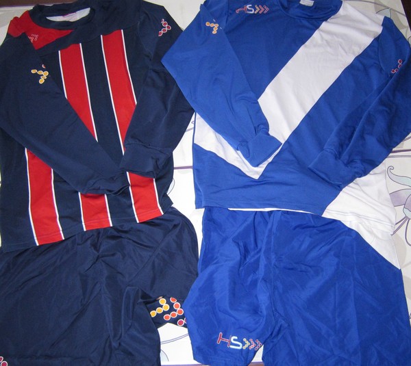 9#5168 T-shirt e completi sport in vendita - foto 4