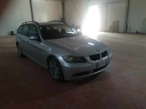 2#5169 Autovettura BMW 320d in vendita - foto 5