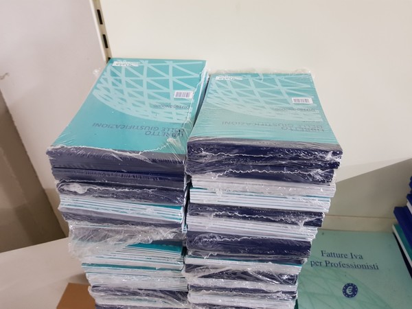 1#5173 Articoli da regalo e cancelleria in vendita - foto 23