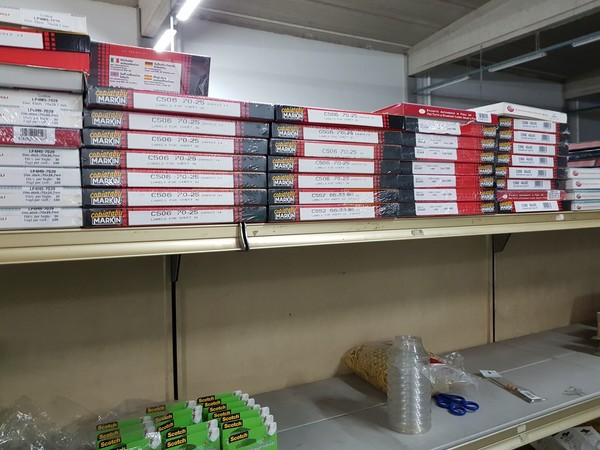 1#5173 Articoli da regalo e cancelleria in vendita - foto 150