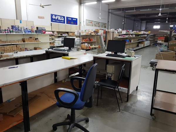 3#5173 Attrezzature e arredi ufficio in vendita - foto 7