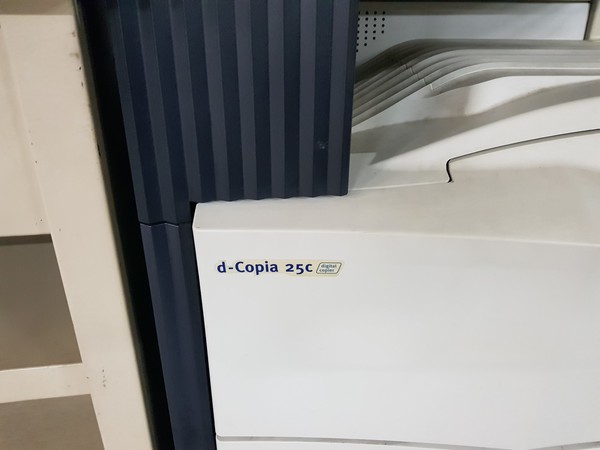3#5173 Attrezzature e arredi ufficio in vendita - foto 8