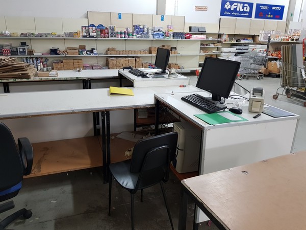 3#5173 Attrezzature e arredi ufficio in vendita - foto 18