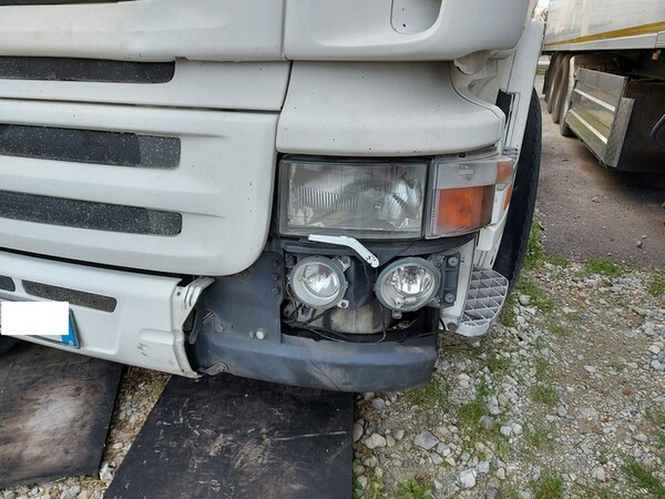 86#5174 Motrice Scania per semirimorchio in vendita - foto 4