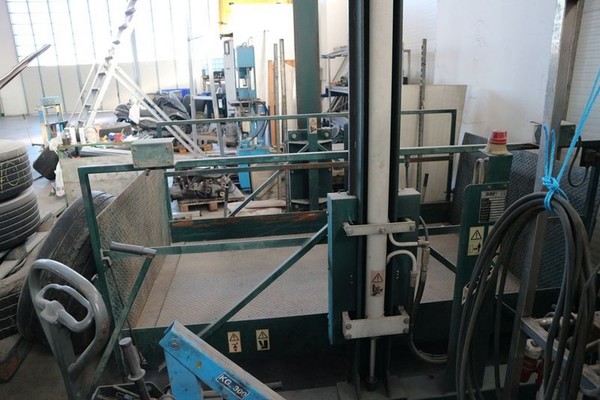 25#5175 Transpallet e scaffalatura in vendita - foto 23