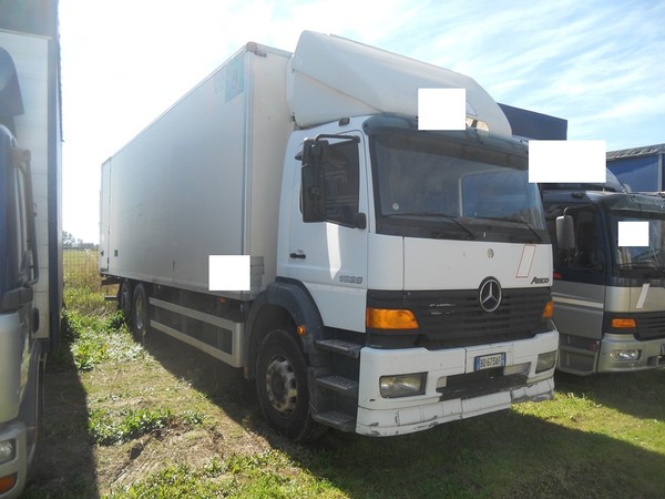 Autocarri in vendita