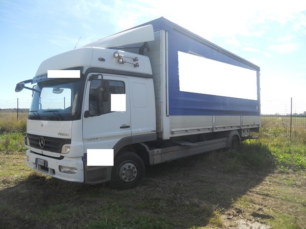 8#5179 Autocarro Mercedes in vendita - foto 2