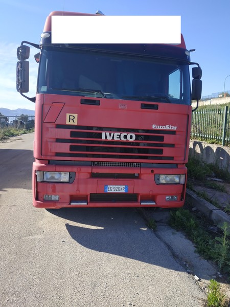 Autocarri in vendita