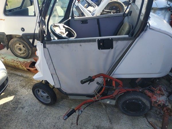 6#5183 Minicar elettrica in vendita - foto 2