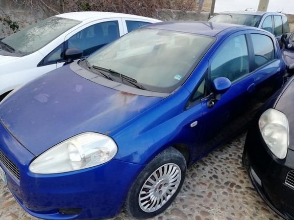 5#5189 Autovettura Fiat Grande Punto in vendita - foto 1