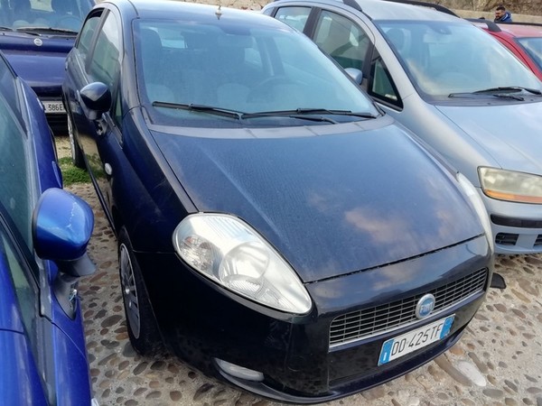 7#5189 Autovettura Fiat Grande Punto in vendita - foto 1