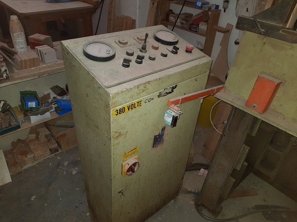 22#5191 Macchinari per la lavorazione infissi in legno e serramenti in vendita - foto 29