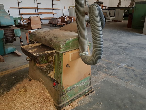 23#5191 Macchine per la lavorazione degli infissi in legno da rottamare. in vendita - foto 5