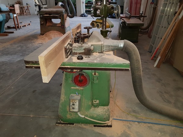 23#5191 Macchine per la lavorazione degli infissi in legno da rottamare. in vendita - foto 13