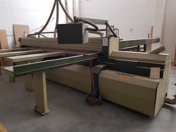 Swisel Italia automatic panel saw - Lote 9 (Subasta 5191)