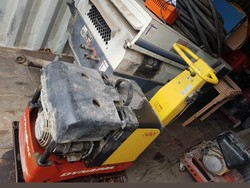 Construction equipment and containers - Lot 0 (Auction 5193)