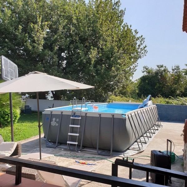 1#5200 Arredi e piscina fuori terra in vendita - foto 1