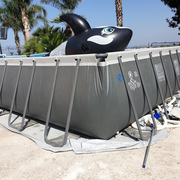 1#5200 Arredi e piscina fuori terra in vendita - foto 2