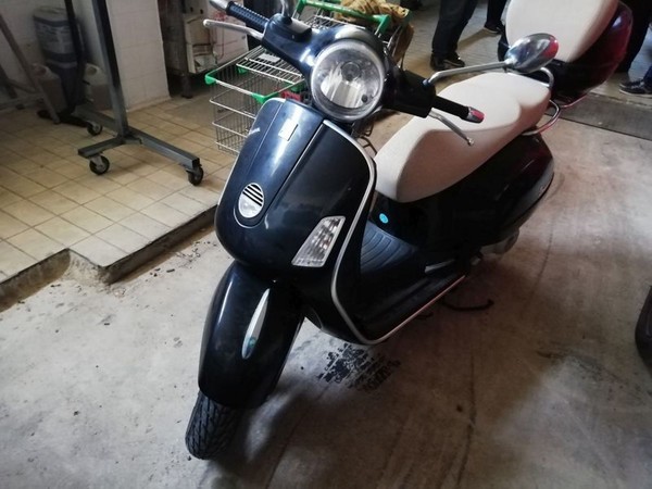 4#5201 Vespa Piaggio GTS 250 in vendita - foto 2