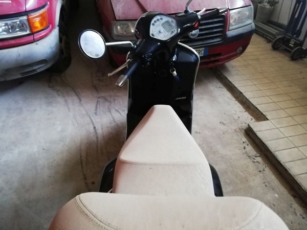 4#5201 Vespa Piaggio GTS 250 in vendita - foto 6