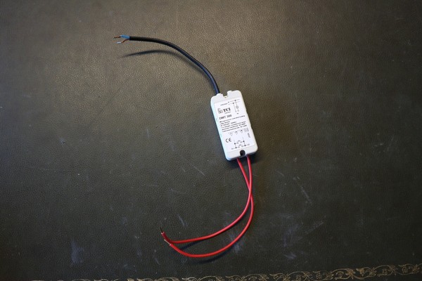 11#5203 Alimentatori elettronici per lampade in vendita - foto 3