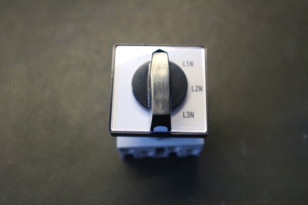 2#5203 Salvamotori e teleruttori in vendita - foto 10