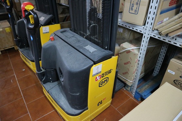 34#5203 Carrelli elevatori elettrici in vendita - foto 1