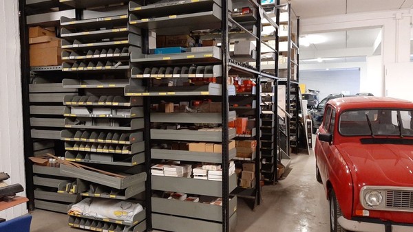 1#5204 Magazzino di parti di ricambio per autovetture in vendita - foto 5
