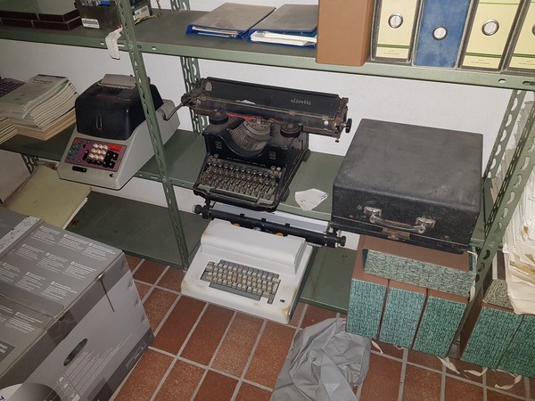 2#5211 Arredi e attrezzature elettroniche per ufficio in vendita - foto 27